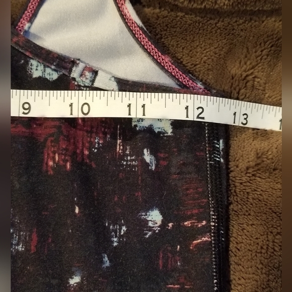 Lululemon Racerback Tank Top - Picture 4 of 7